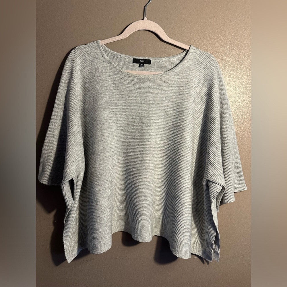Size M Fate Cropped Boxy Sweater